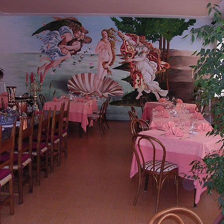 Albergo Tenda Verde Falconara Marittima Exterior photo